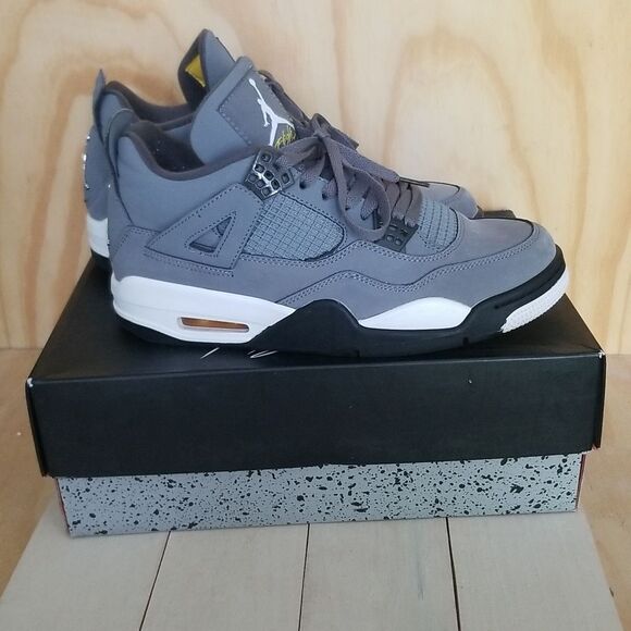 Air Jordan 4 Retro "COOL GREY" 2019 - Mens size 9, Wmn's 10 1/2 With Box - Picture 2 of 11